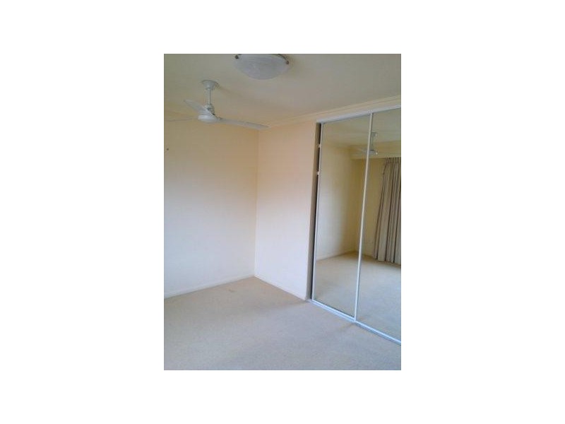 19 Moonraker Street, Clear Island Waters QLD 4226