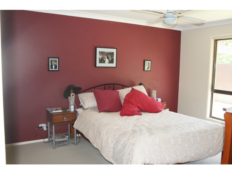 3 Halbourne Court, Mermaid Waters QLD 4218