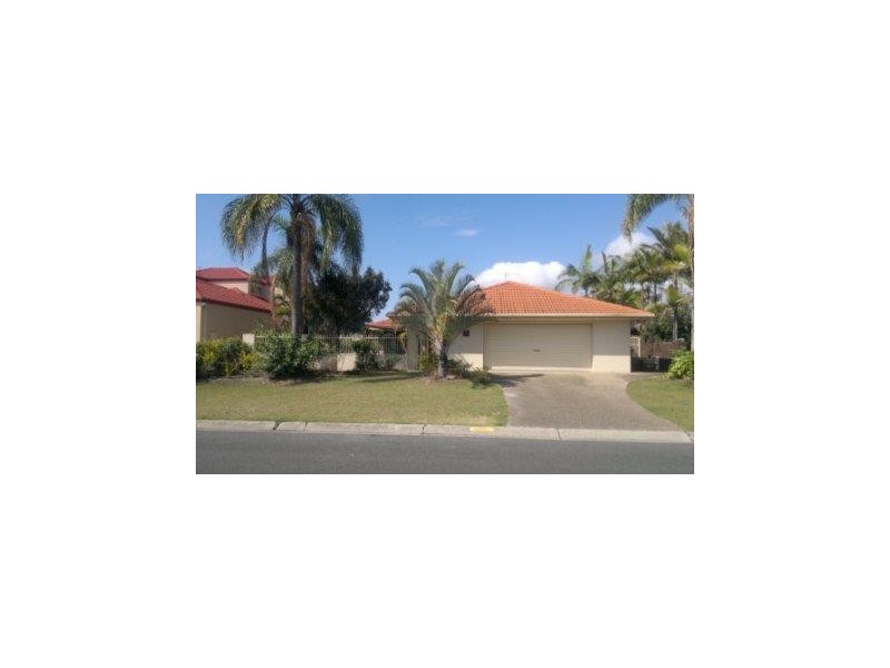 12 Delungra Court, Mermaid Waters QLD 4218