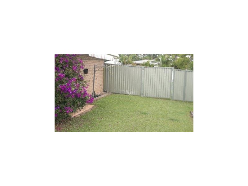 2 Longueville Court, Robina QLD 4226