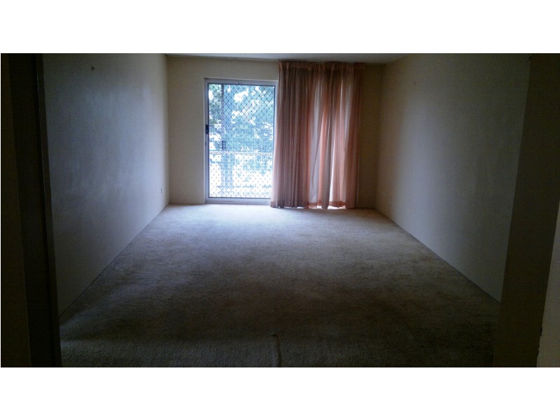 5/2 Oceanic Drive, Mermaid Waters QLD 4218