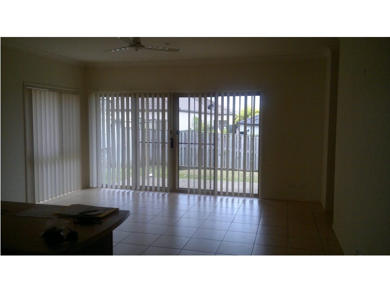 48 Palma Crescent, Varsity Lakes QLD 4227