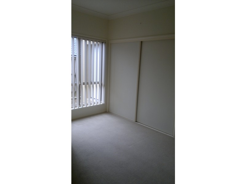 48 Palma Crescent, Varsity Lakes QLD 4227