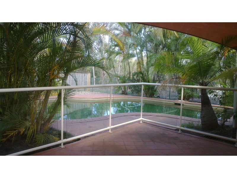 34 Brighton Crescent, Robina QLD 4226