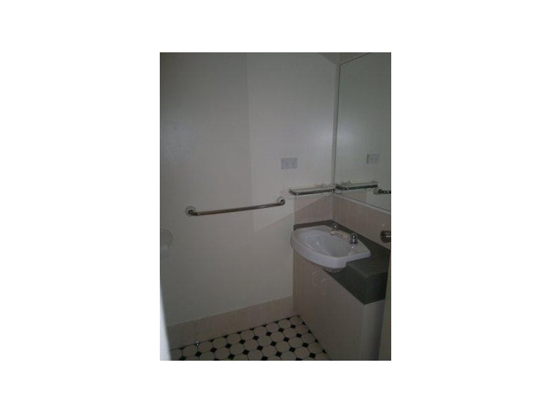 26/7-9 Santa Cruz Blvd, Clear Island Waters QLD 4226