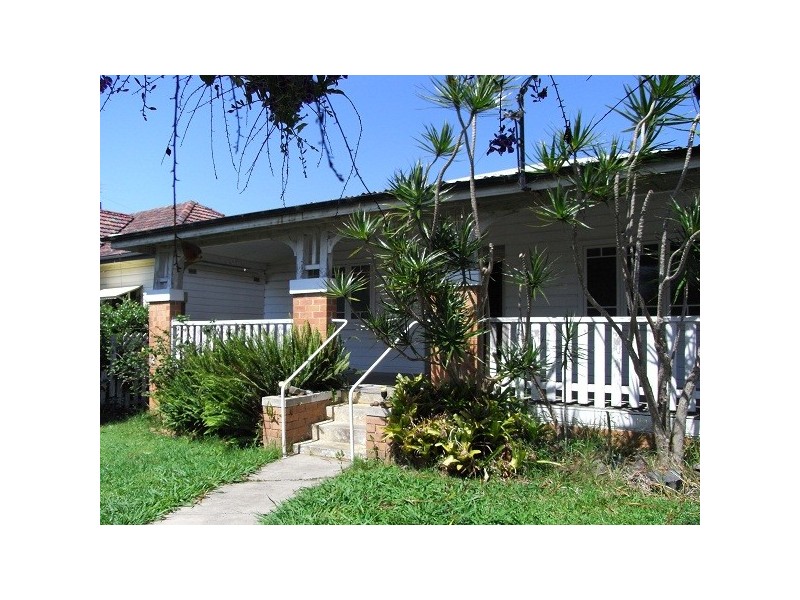 100 River Street, West Kempsey NSW 2440