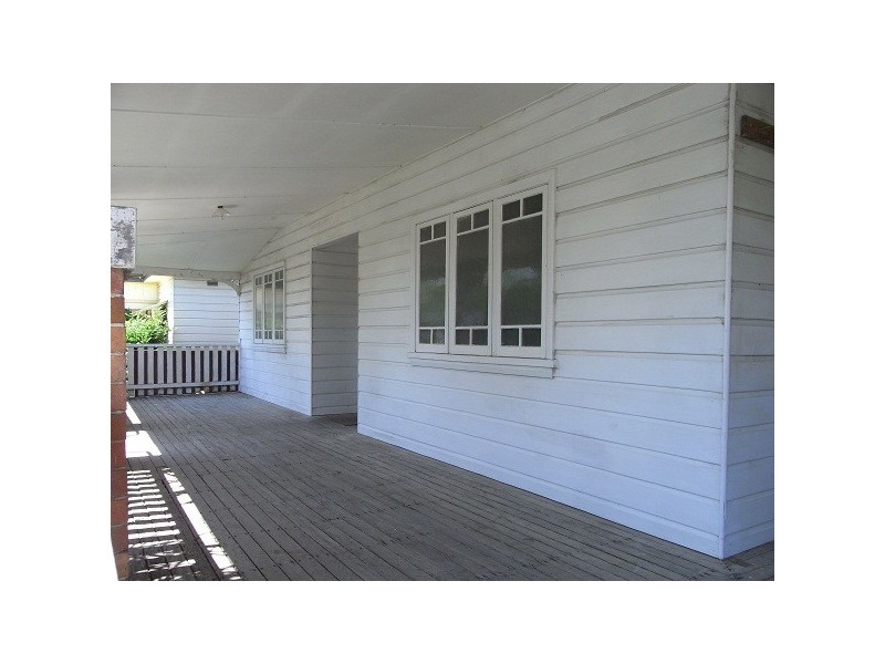 100 River Street, West Kempsey NSW 2440