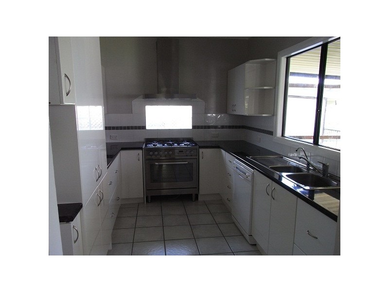 100 River Street, West Kempsey NSW 2440