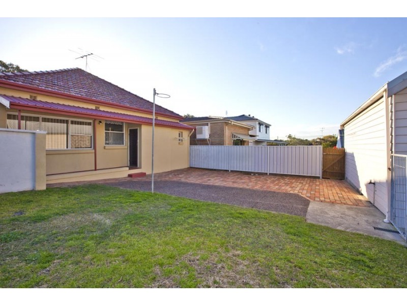 16 Parkview Street, Georgetown NSW 2298