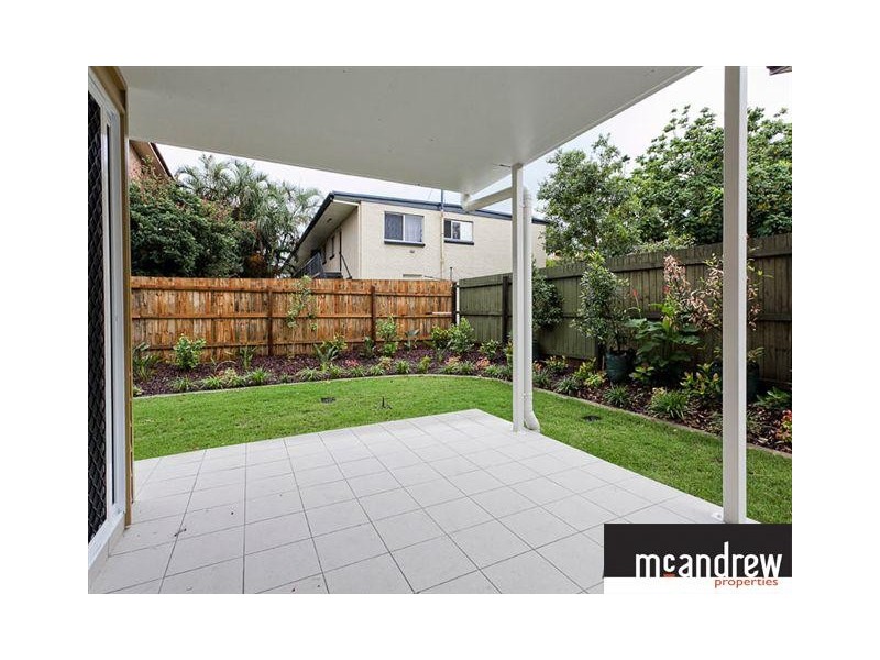 1/27 Railway Pde, Nundah QLD 4012