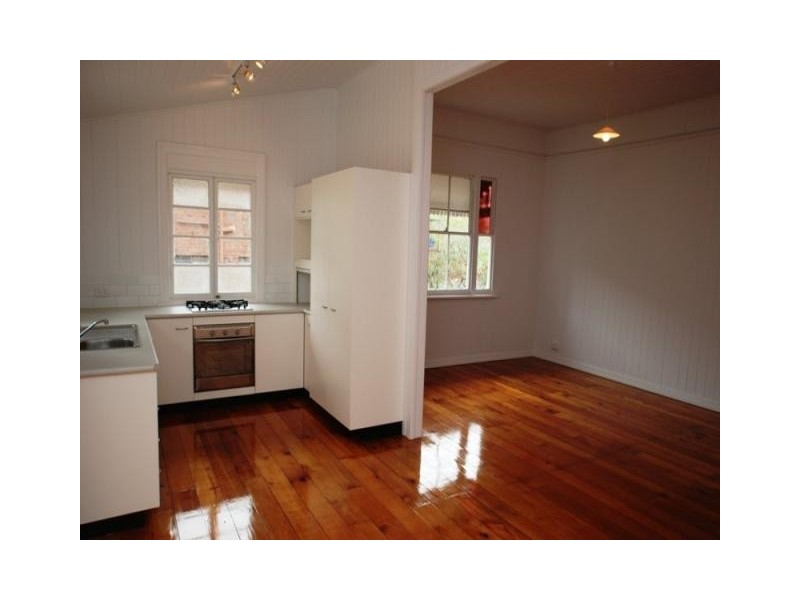 2/78 Garrick Tce, Herston QLD 4006