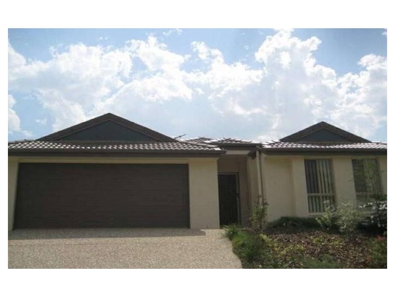 83 High Street, Blackstone QLD 4304