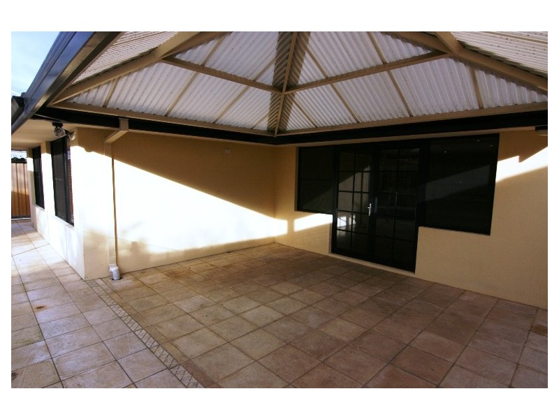 7 O’Leary Place, Redcliffe WA 6104