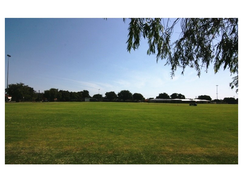 70 Solar Way, Carlisle WA 6101