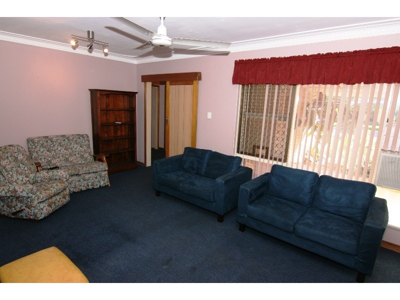 81 Boulder Avenue, Redcliffe WA 6104