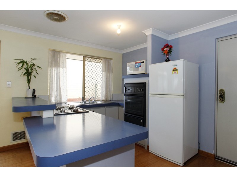 12 Treffone Street, Redcliffe WA 6104