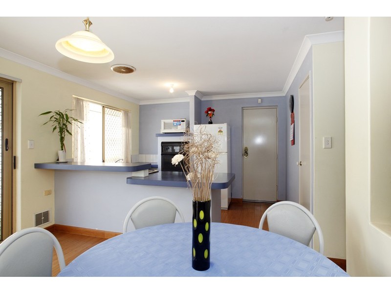 12 Treffone Street, Redcliffe WA 6104