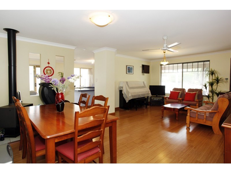 12 Treffone Street, Redcliffe WA 6104