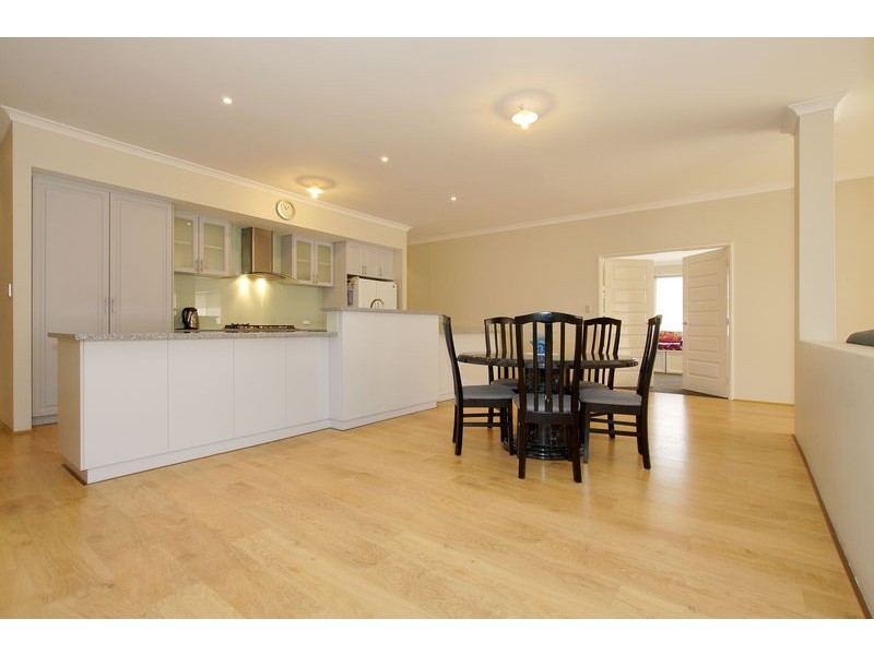 6 Ellard Avenue, Belmont WA 6104