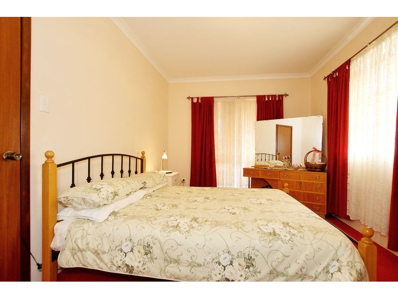 64 Leake Street, Belmont WA 6104