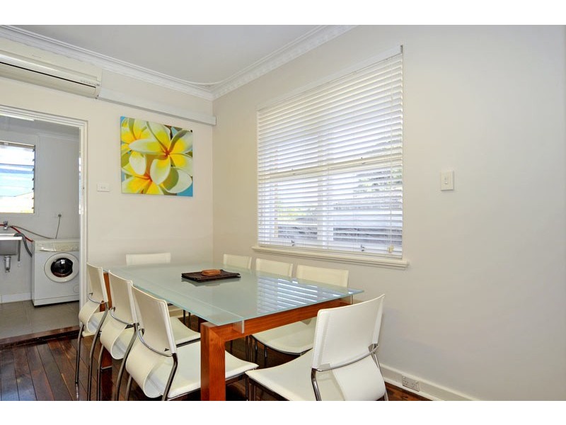 24 Trink Street, Cloverdale WA 6105