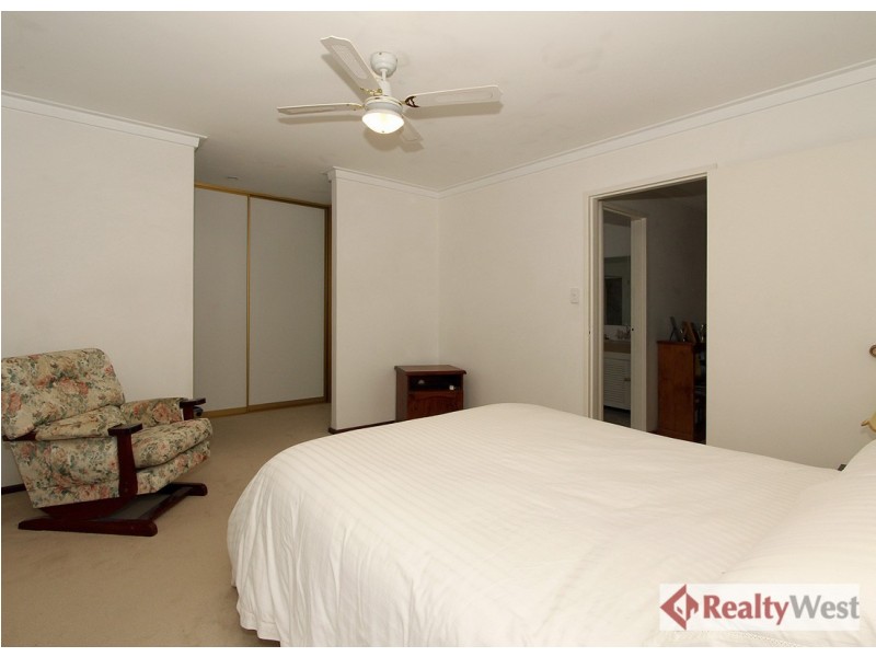 105 Edgewater Drive, Edgewater WA 6027