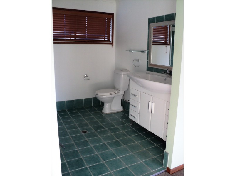 16 Dibden Avenue, Kariong NSW 2250