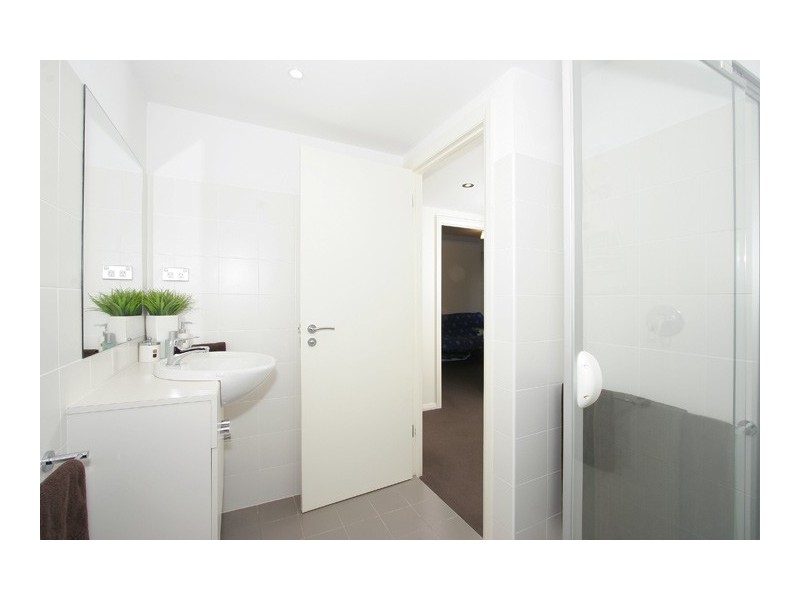 371/80 John Whiteway Drive, Gosford NSW 2250