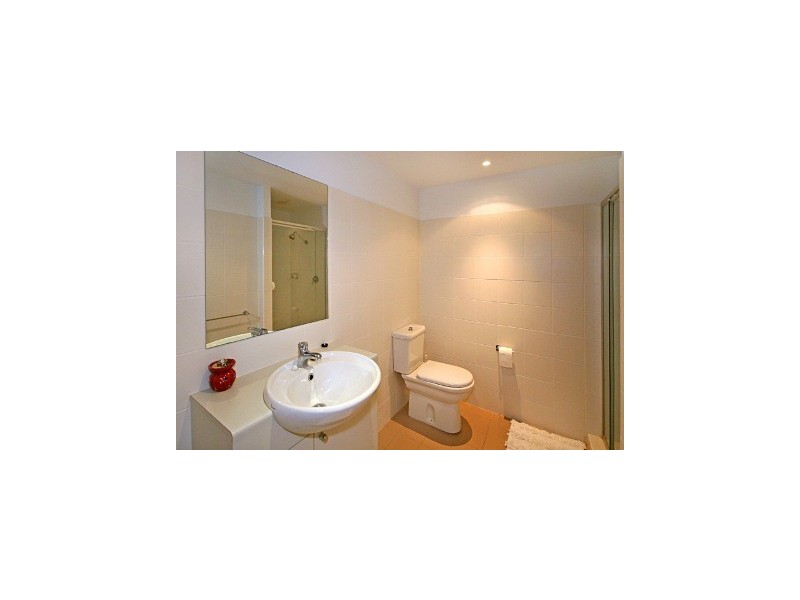 212/80 John Whiteway Drive, Gosford NSW 2250