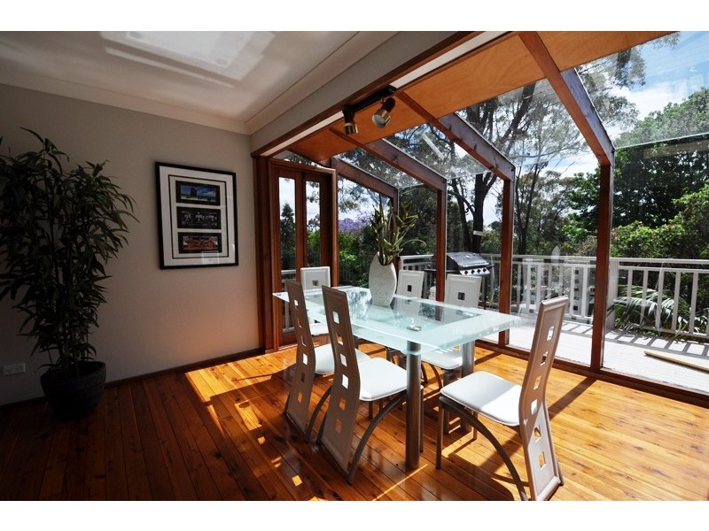 19 Donegal Road, Berkeley Vale NSW 2261