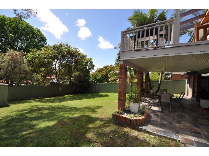 19 Donegal Road, Berkeley Vale NSW 2261