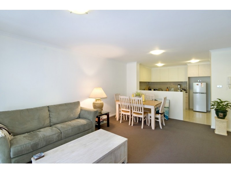 23/80 John Whiteway Drive, Gosford NSW 2250