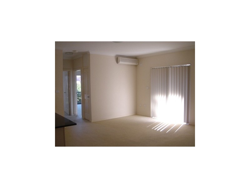 2/19-21 Central Coast Highway, Gosford NSW 2250