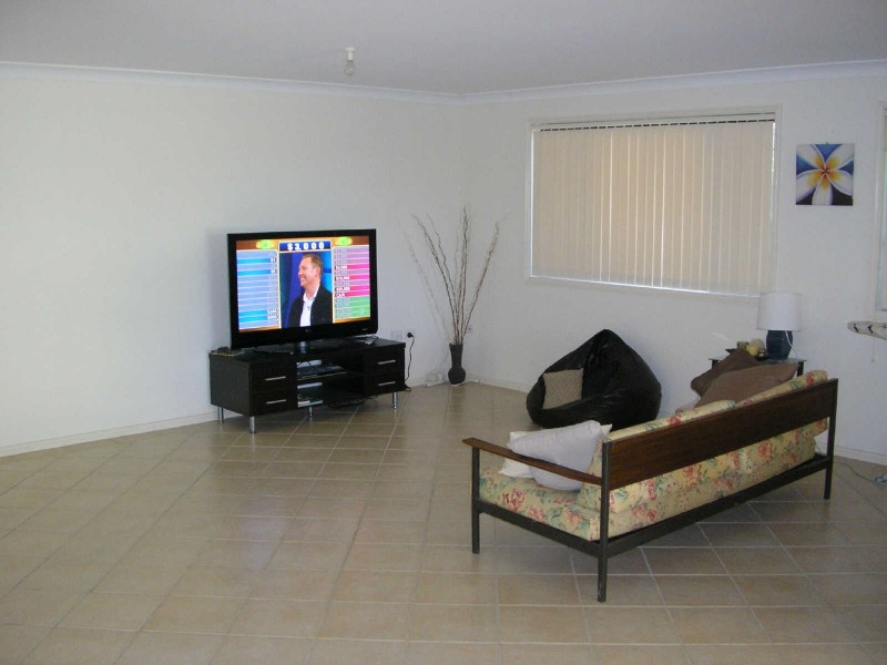 10a Main Street, Killarney Vale NSW 2261