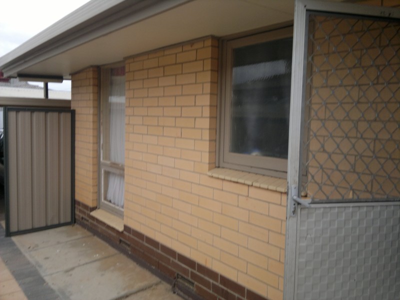 4/4 Para Road, Evanston SA 5116