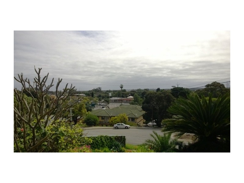 6 HYLAND AVENUE, Darlington SA 5047