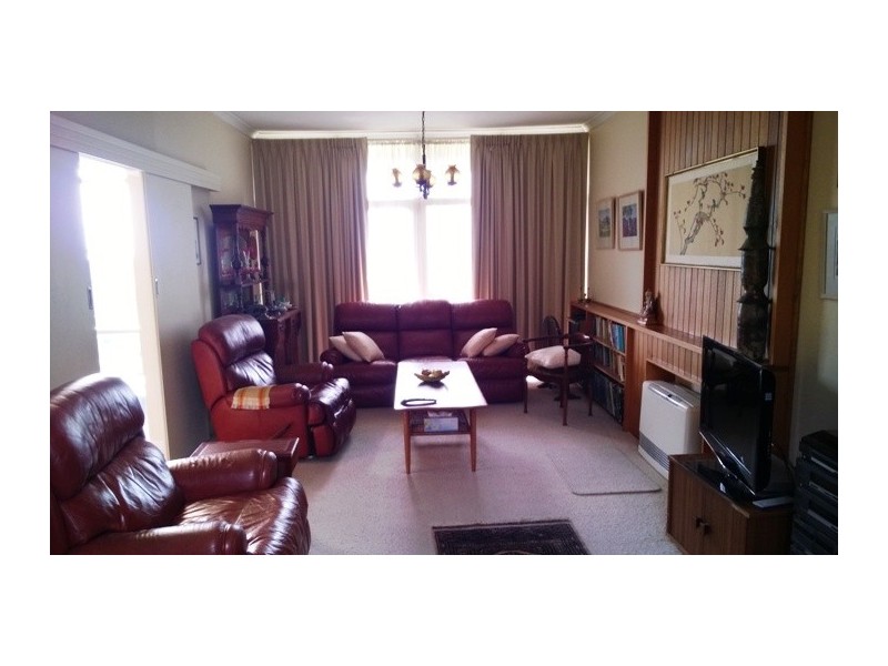 6 HYLAND AVENUE, Darlington SA 5047