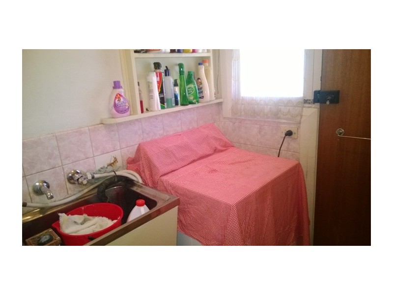 8 Everard Ave, Keswick SA 5035