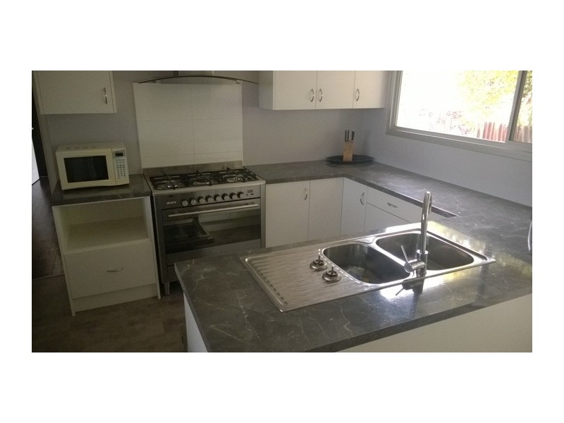 11 Hyland Ave, Darlington SA 5047