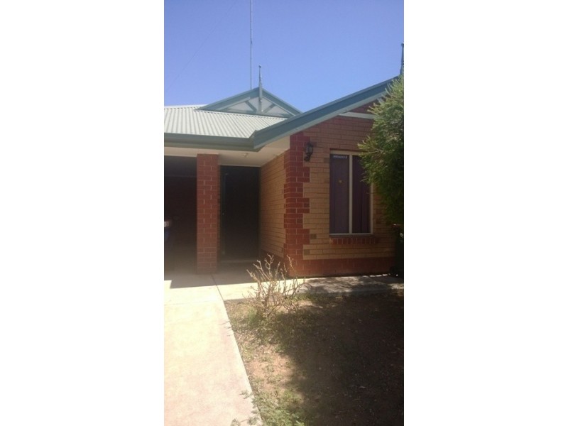 32 General Drive, Paralowie SA 5108
