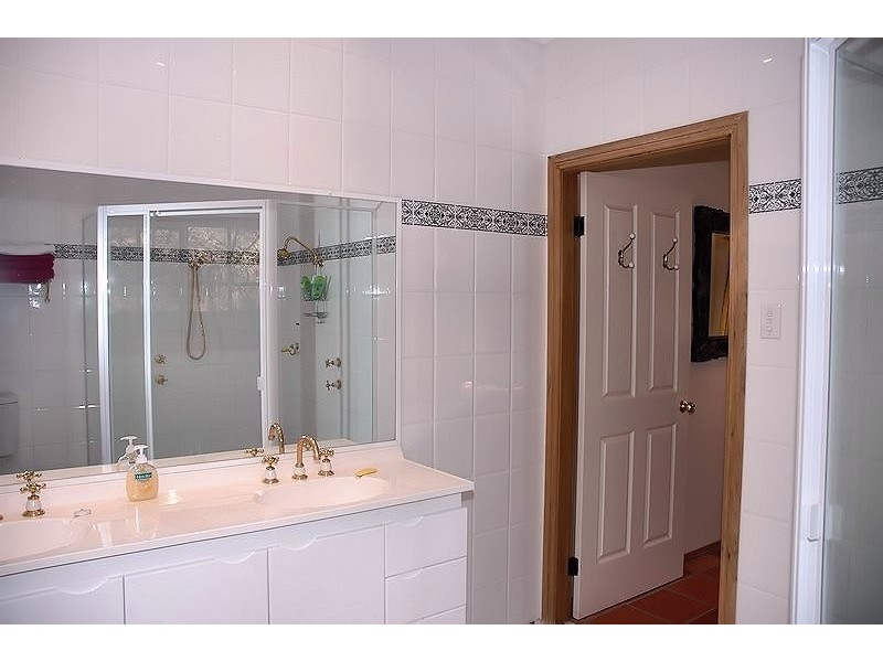 179 Burralong Valley Road, Laguna NSW 2325