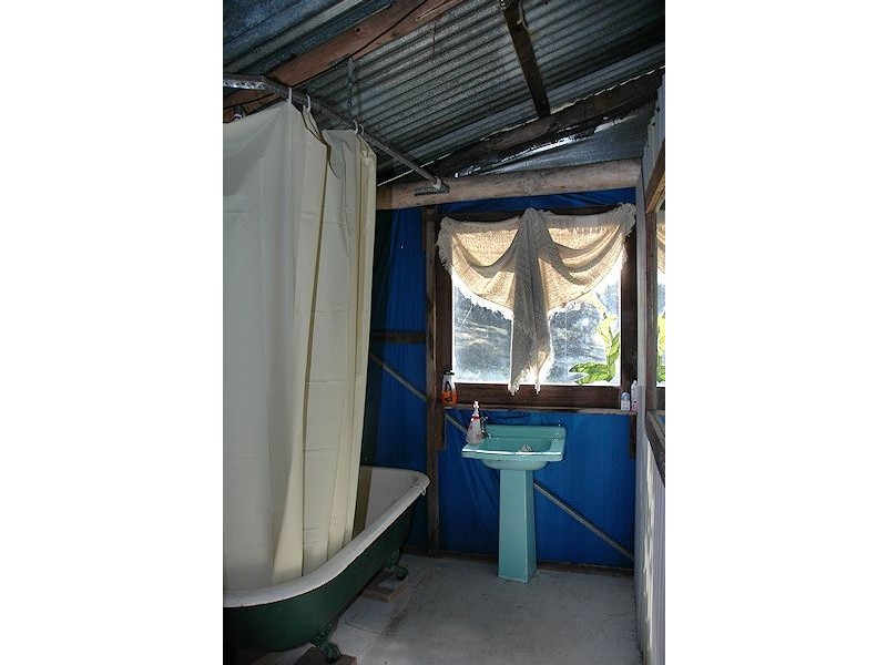 355 Moores Road, Wollombi NSW 2325