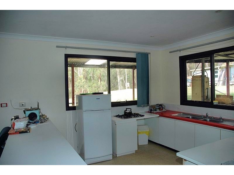 181 Knights Arm Rd, Laguna NSW 2325