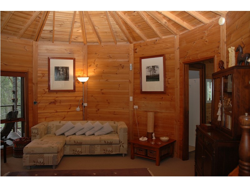 27 Burralong Valley Rd, Laguna NSW 2325