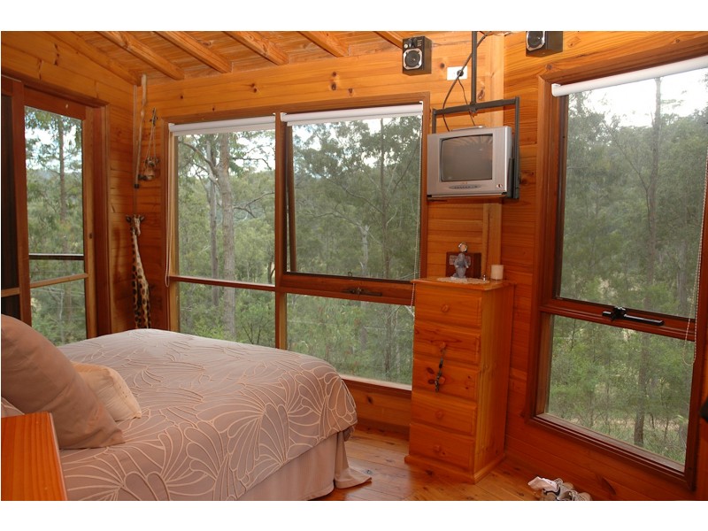 27 Burralong Valley Rd, Laguna NSW 2325