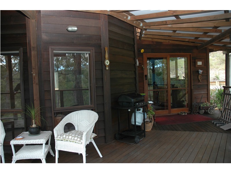 27 Burralong Valley Rd, Laguna NSW 2325