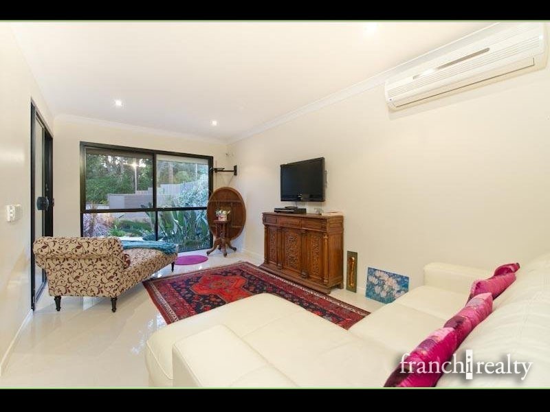 91 Harts Road, Indooroopilly QLD 4068