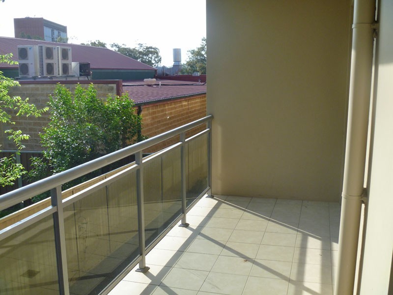 Campbelltown NSW 2560