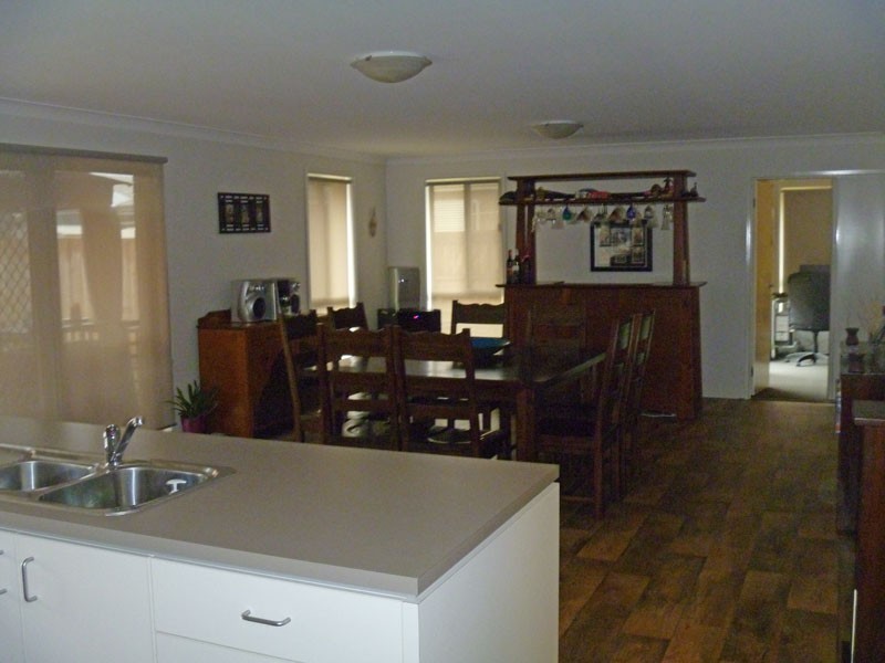 38 Kerrigan Cres, Elderslie NSW 2570