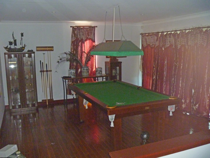 30 Tollowwood Cres, Bradbury NSW 2560